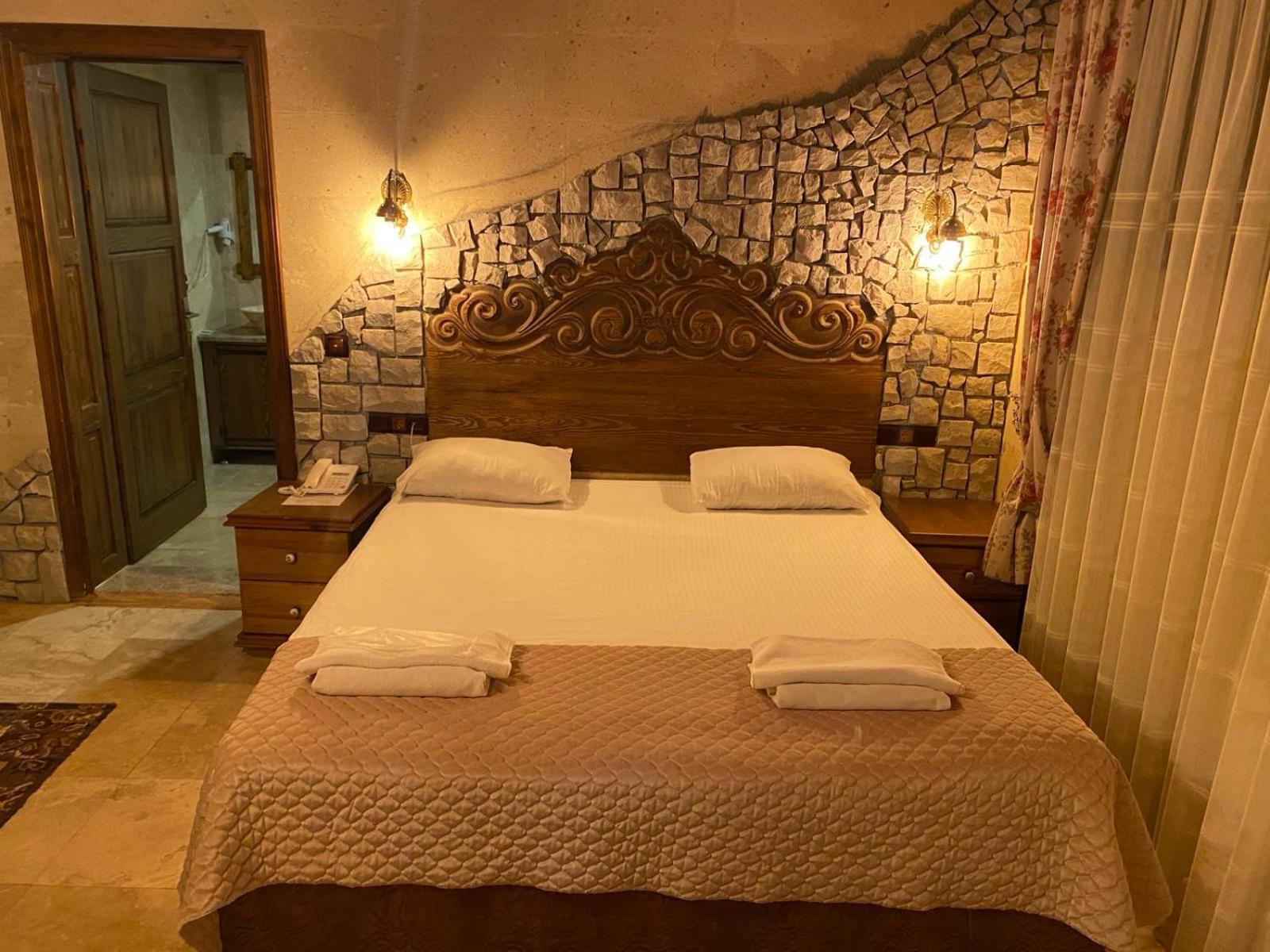 Cappadocia Elite Stone House Bed & Breakfast Göreme Exterior photo